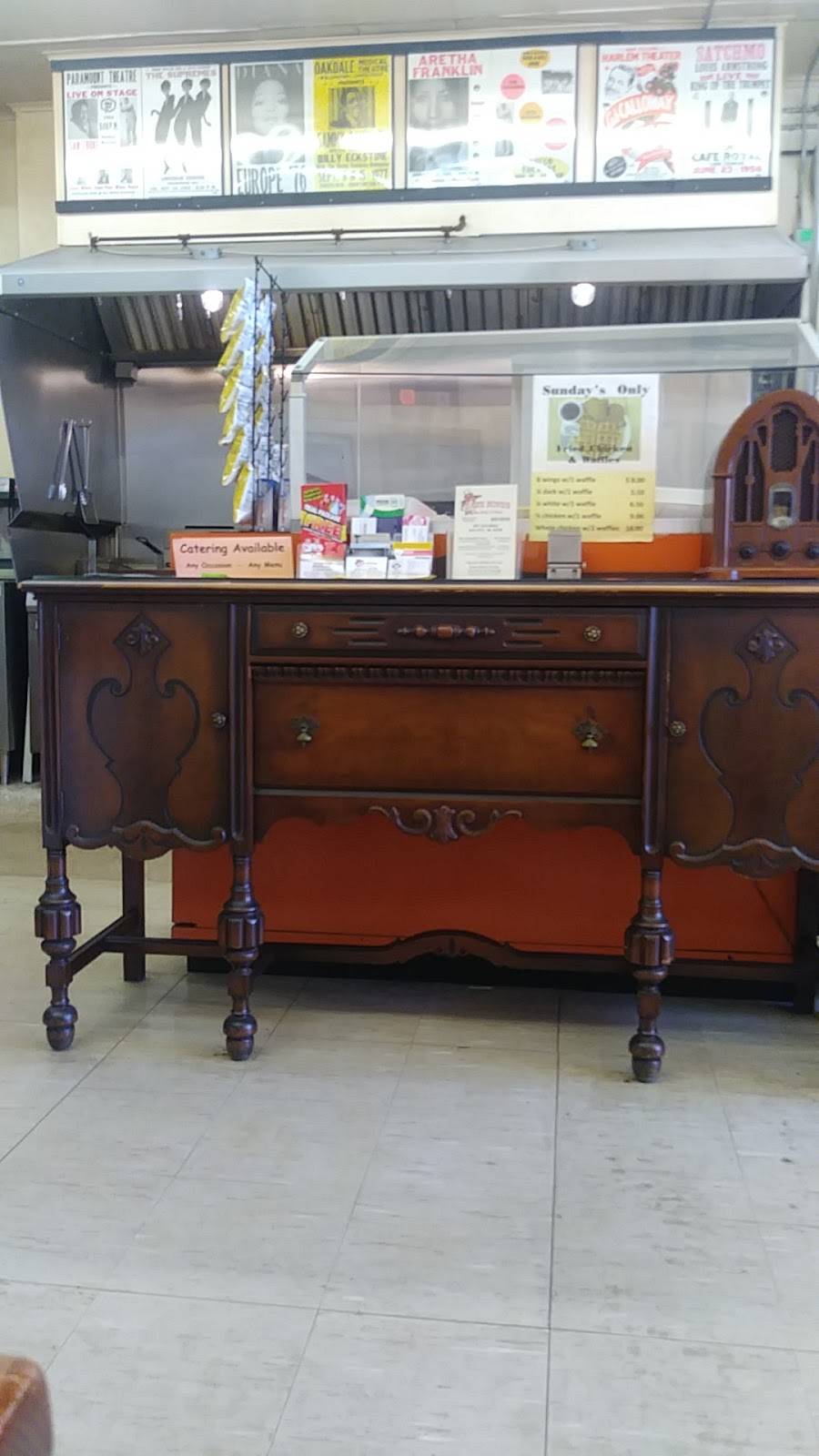 Bare Bones BBQ | restaurant | 807 Columbus Ave, Bay City, MI 48708, USA | 9898926830 OR +1 989-892-6830