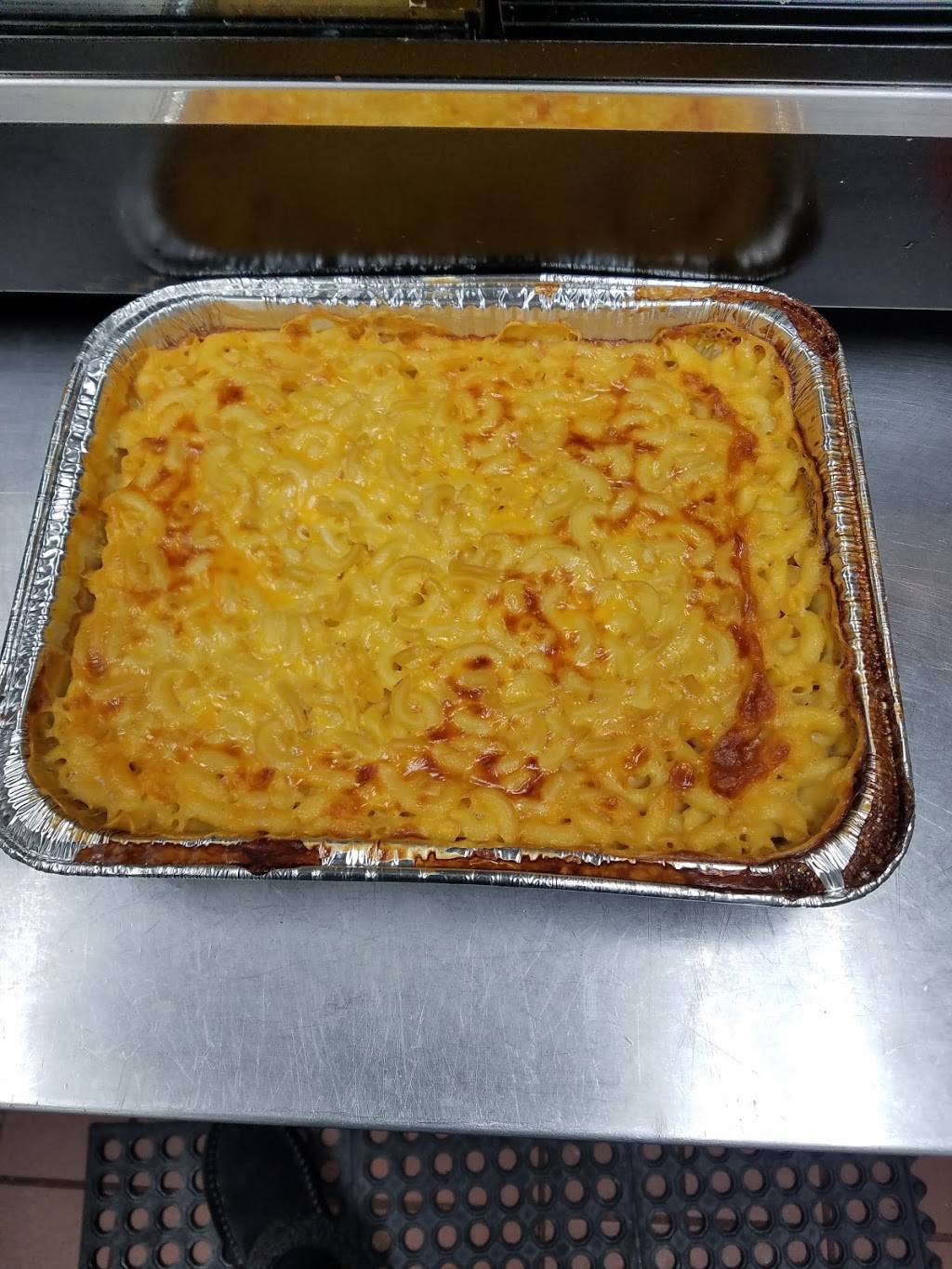 Harveys Kitchen LLC | restaurant | 392 Granfield Ave, Bridgeport, CT 06610, USA | 2033333800 OR +1 203-333-3800