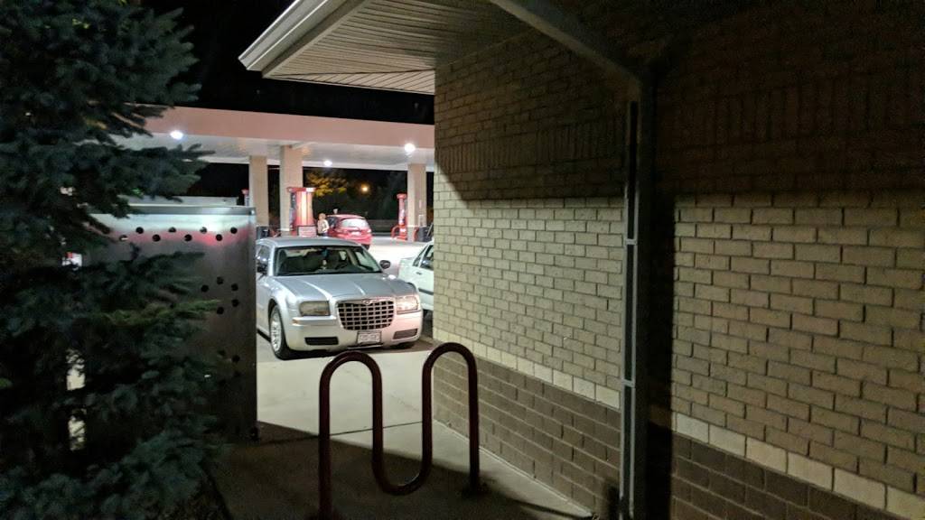 Kum & Go | meal takeaway | 115 Knobcone Dr, Loveland, CO 80538, USA | 9706692889 OR +1 970-669-2889