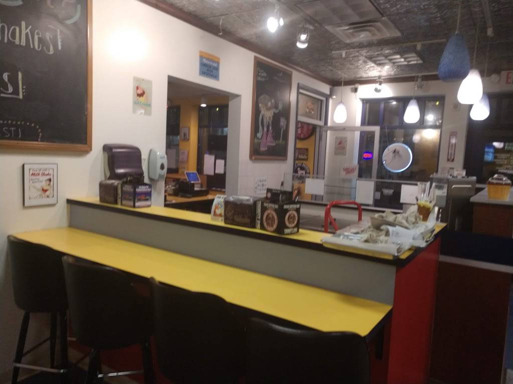 Twisted MELTZ | restaurant | 164 E Main St, Kent, OH 44240, USA | 3309684104 OR +1 330-968-4104