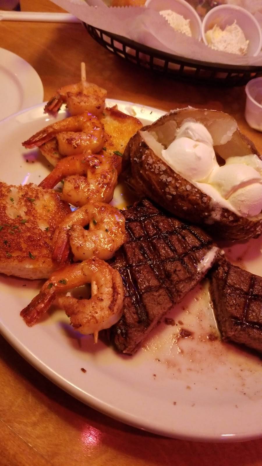 Texas Roadhouse | restaurant | 6200 SW 3rd St, Oklahoma City, OK 73128, USA | 4057897427 OR +1 405-789-7427