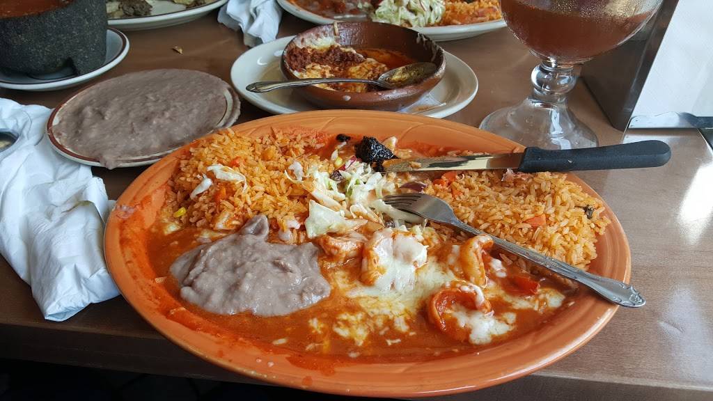 Sammies Cafe & Pancake House | restaurant | 8831 95th St, Palos Hills, IL 60465, USA | 7085994480 OR +1 708-599-4480