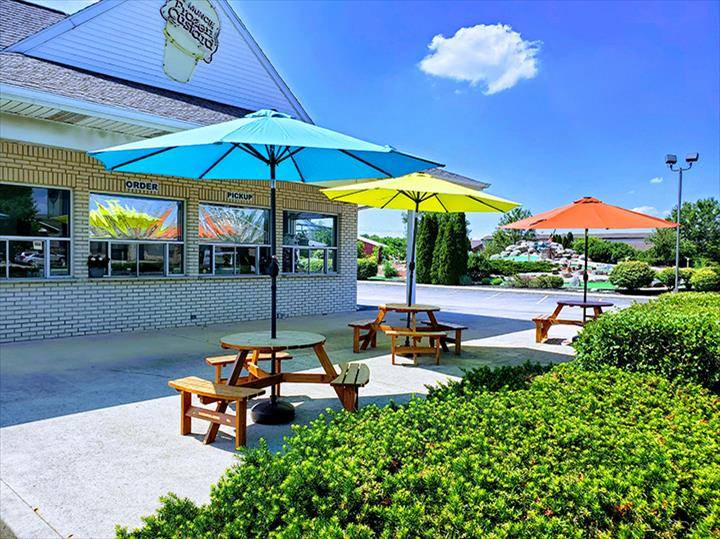 The Frozen Boulder | meal takeaway | 3501 N Briarwood Ln, Muncie, IN 47304, USA | 7658088912 OR +1 765-808-8912