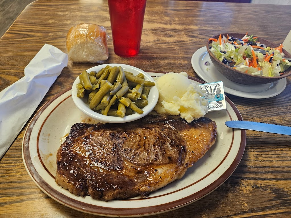 Cashway Cafe | restaurant | US-212, Broadus, MT 59317, USA | 4064362875 OR +1 406-436-2875