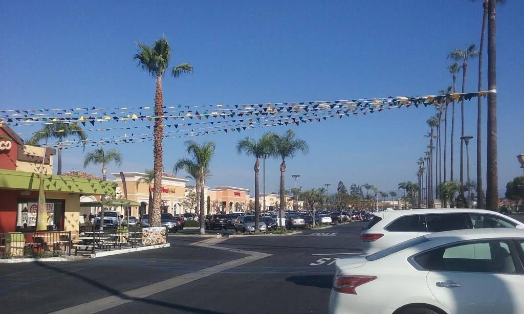 Del Taco | meal takeaway | 1301 E Katella Ave, Orange, CA 92867, United States | 7145385644 OR +1 714-538-5644