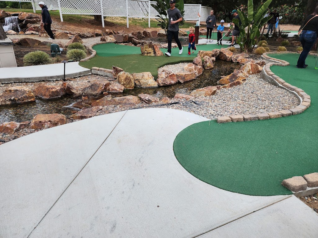 The Loma Club | restaurant | 2960 Truxtun Rd, San Diego, CA 92106, USA | 6192224653 OR +1 619-222-4653