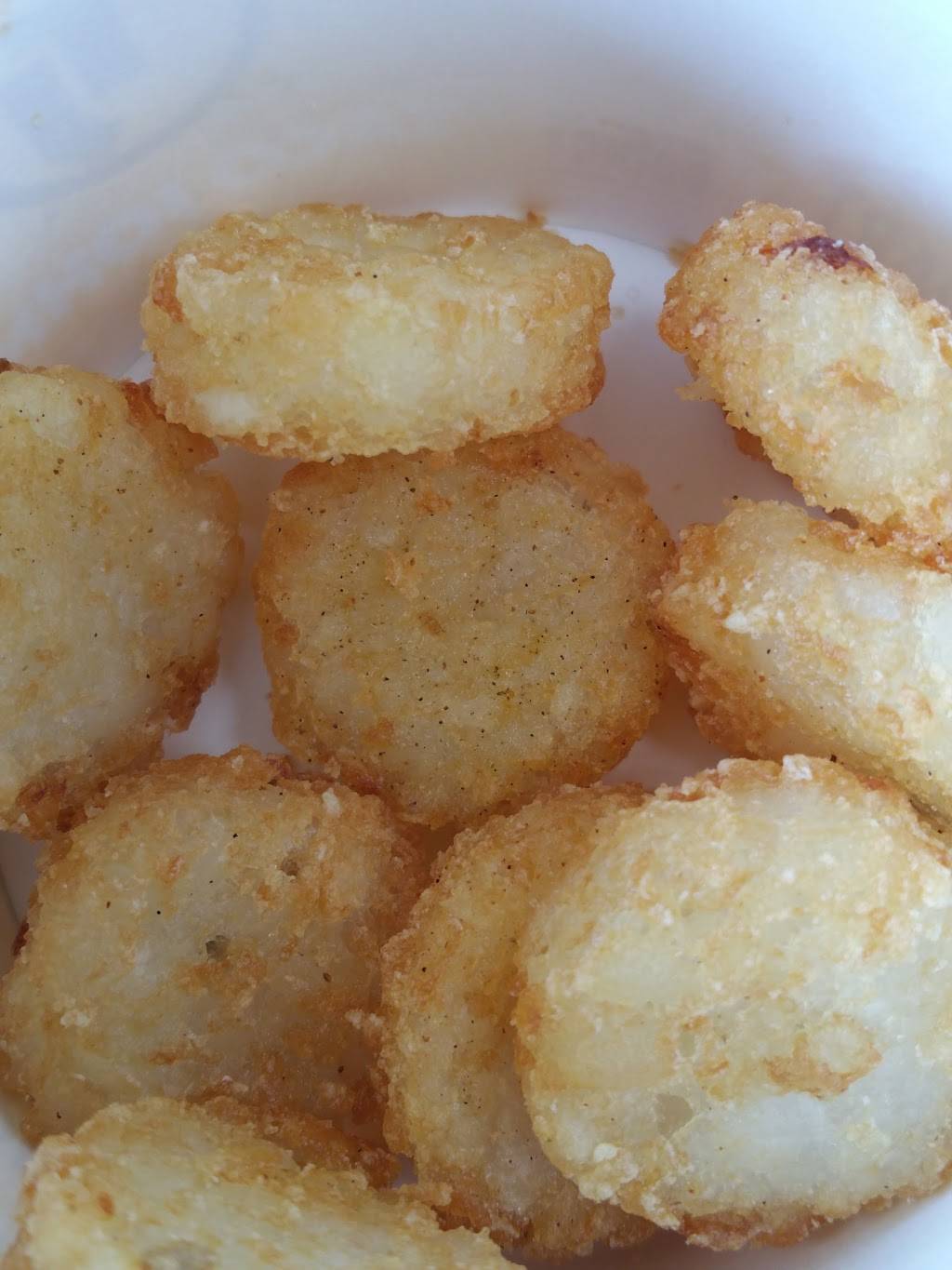 Taco Johns | restaurant | 226 Edgewood Rd NW, Cedar Rapids, IA 52405, USA | 3193962025 OR +1 319-396-2025