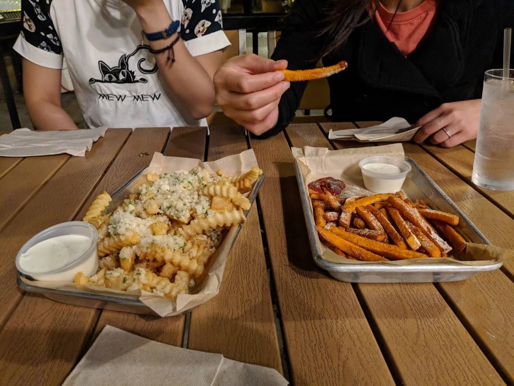 American Grub | restaurant | 365 El Camino Real, Tustin, CA 92780, USA | 7145053500 OR +1 714-505-3500