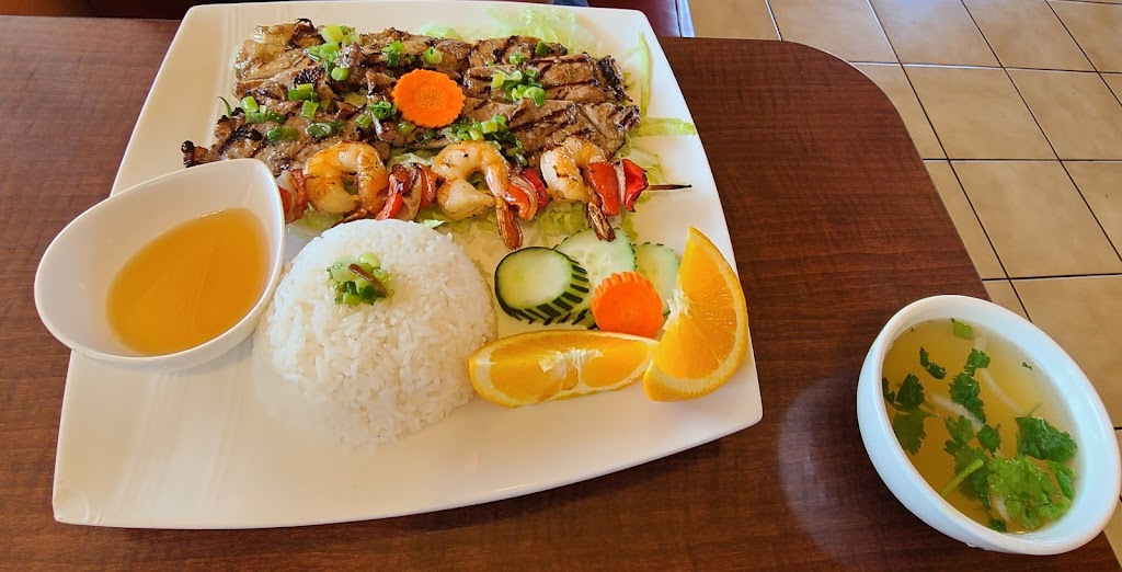 Dangs | Vietnamese Restaurant | restaurant | 1180 SE 3rd St, Bend, OR 97702, USA | 5413858888 OR +1 541-385-8888