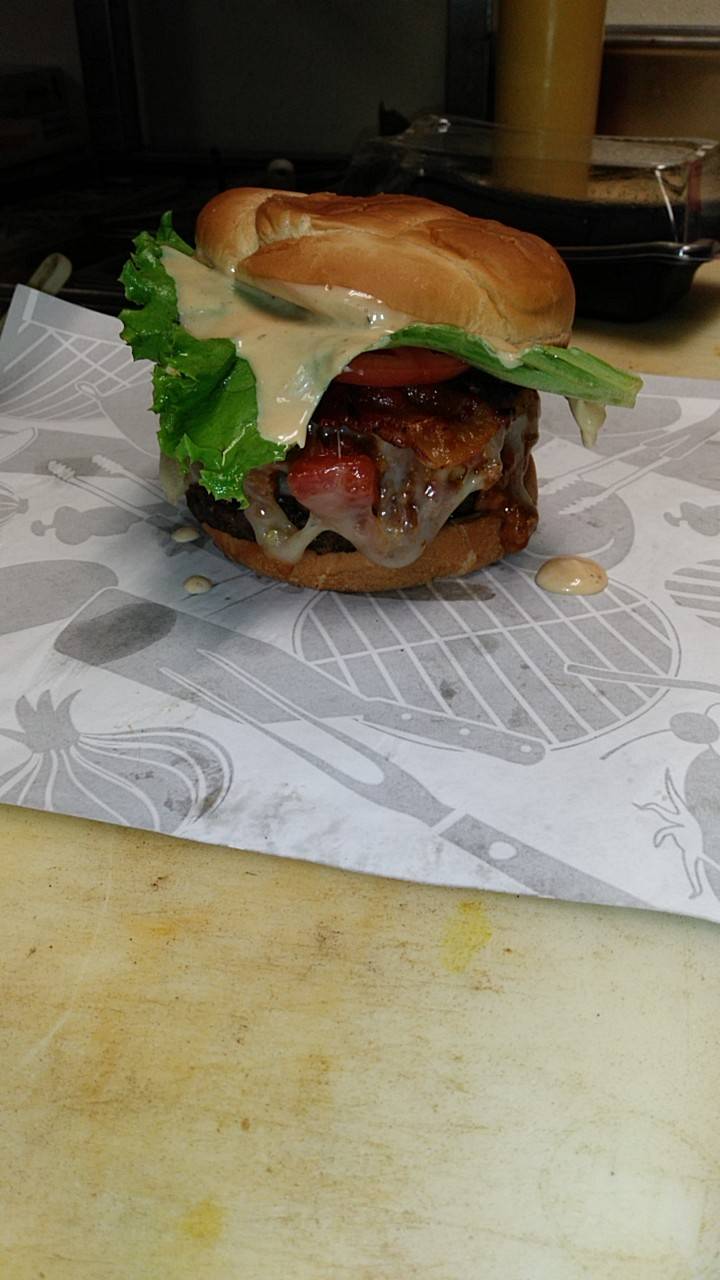 Back Yard Burgers | restaurant | 1709 Whitten Rd, Bartlett, TN 38134, USA | 9012668041 OR +1 901-266-8041