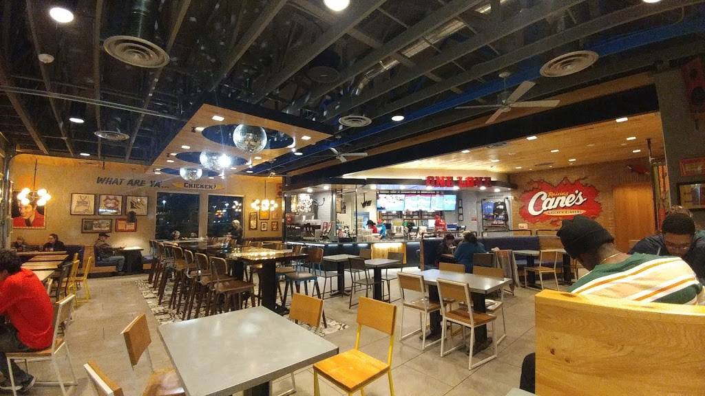 Raising Canes Chicken Fingers | meal takeaway | 805 NW Sheridan Rd, Lawton, OK 73507, USA | 5803573981 OR +1 580-357-3981