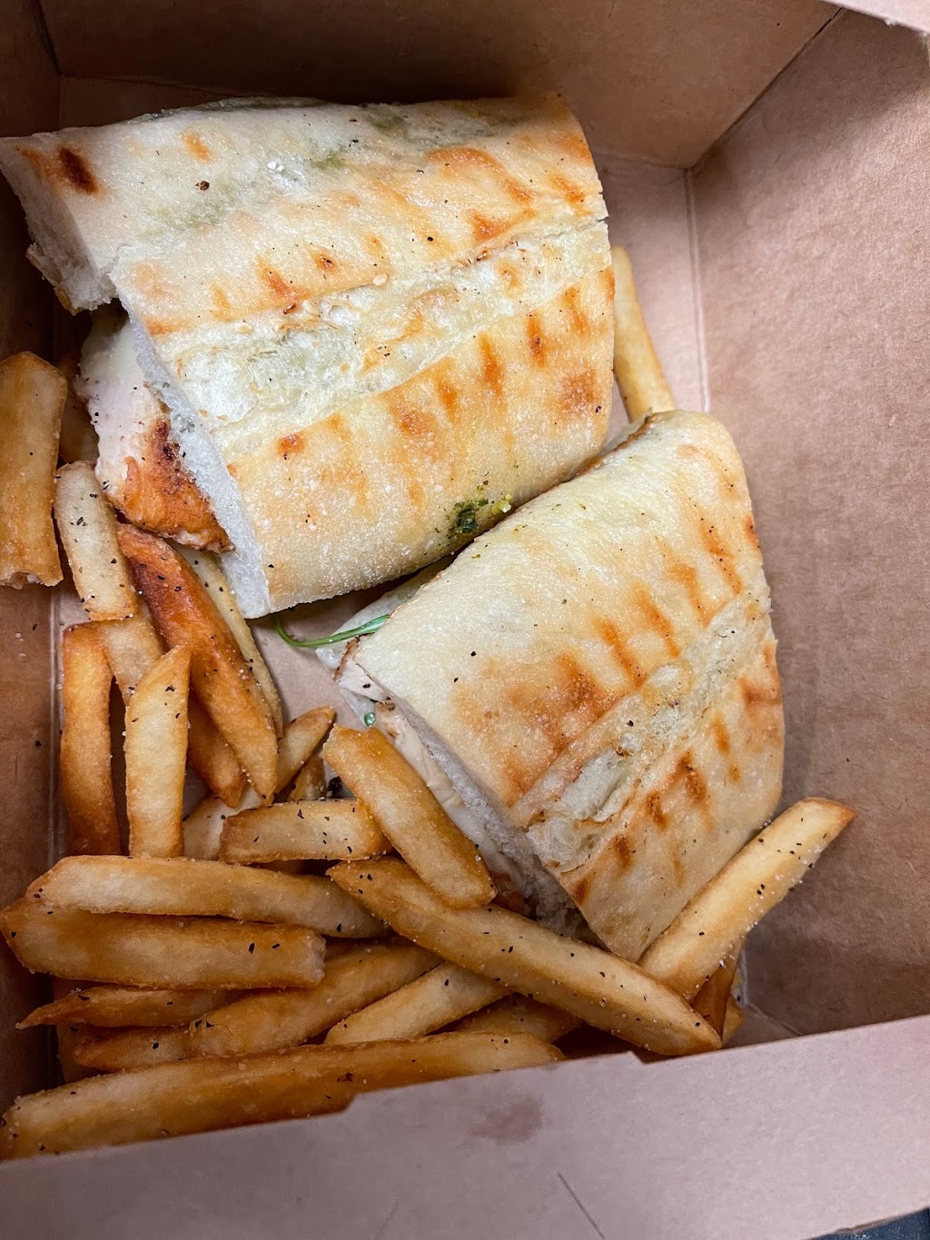 Earth Cafe | cafe | 3811 N Kings Hwy, Myrtle Beach, SC 29577, USA | 8438089277 OR +1 843-808-9277