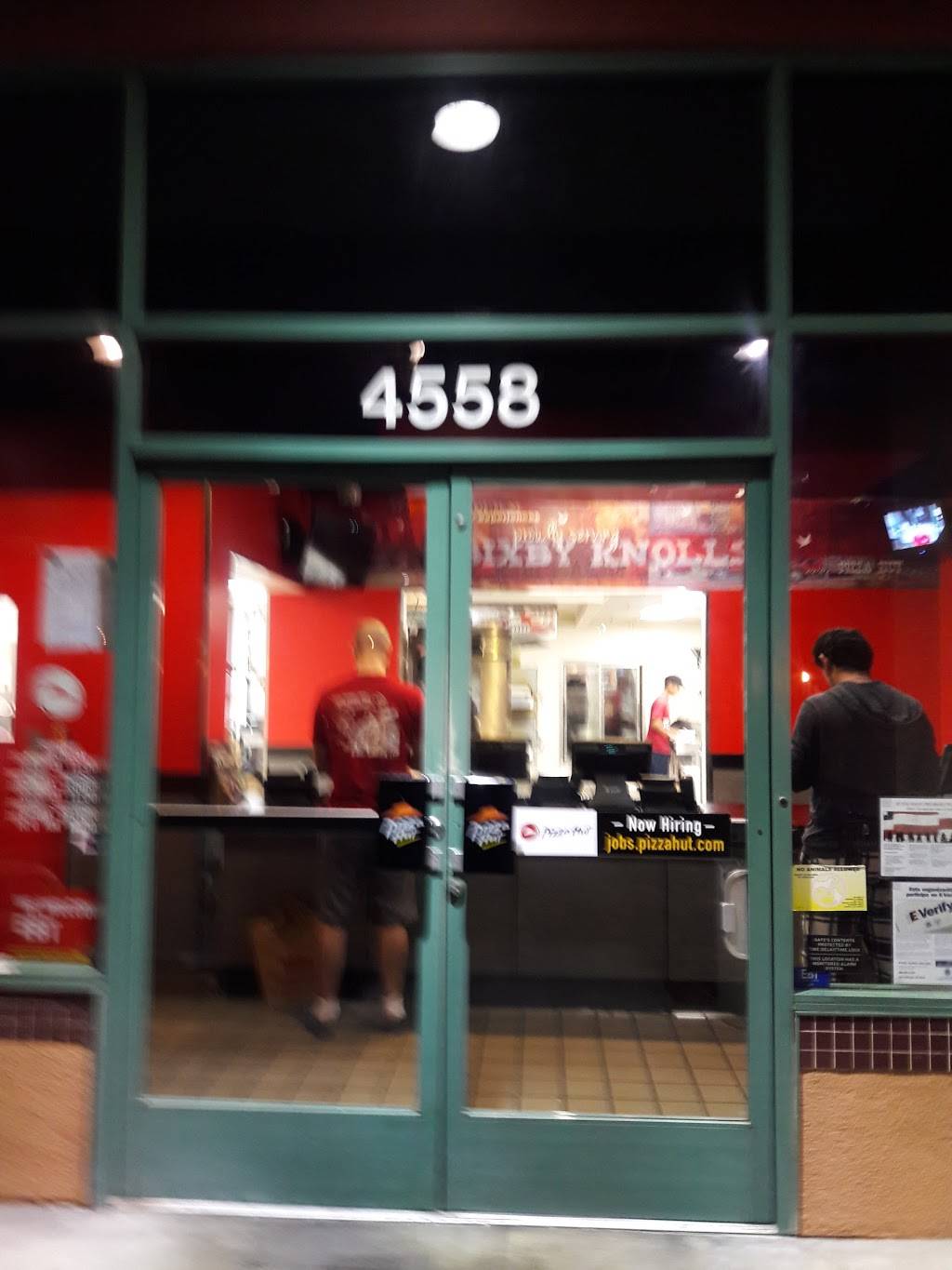 Pizza Hut | restaurant | 4558 Atlantic Ave, Long Beach, CA 90807, USA | 5624229005 OR +1 562-422-9005