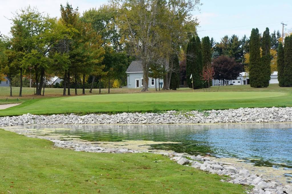 Sheboygan Town & Country Club | restaurant | W1945 Co Rd J, Sheboygan, WI 53083, USA | 9204672509 OR +1 920-467-2509