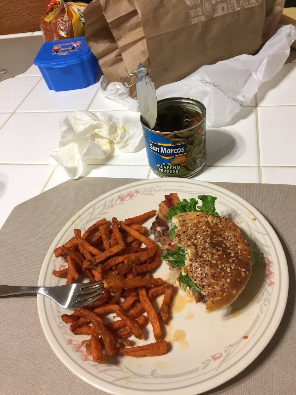 Jack in the Box | restaurant | 6759 N Milburn Ave, Fresno, CA 93722, USA | 5594490424 OR +1 559-449-0424