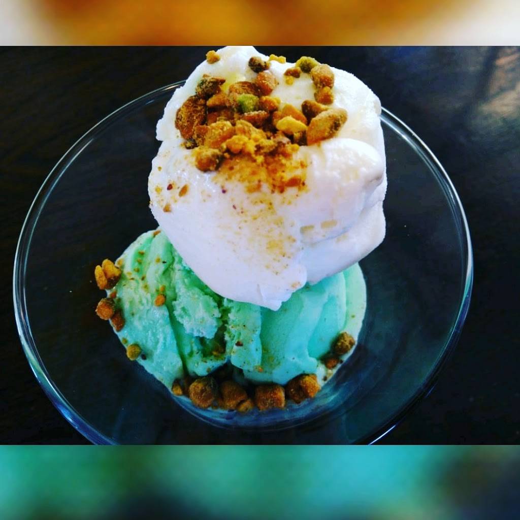 DVine | restaurant | 132 W Commonwealth Ave, Fullerton, CA 92832, USA | 7145920001 OR +1 714-592-0001