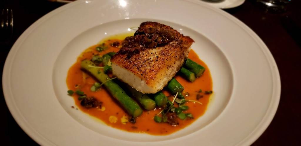 MB Steak | restaurant | 4455 Paradise Rd, Las Vegas, NV 89169, USA | 7024834888 OR +1 702-483-4888