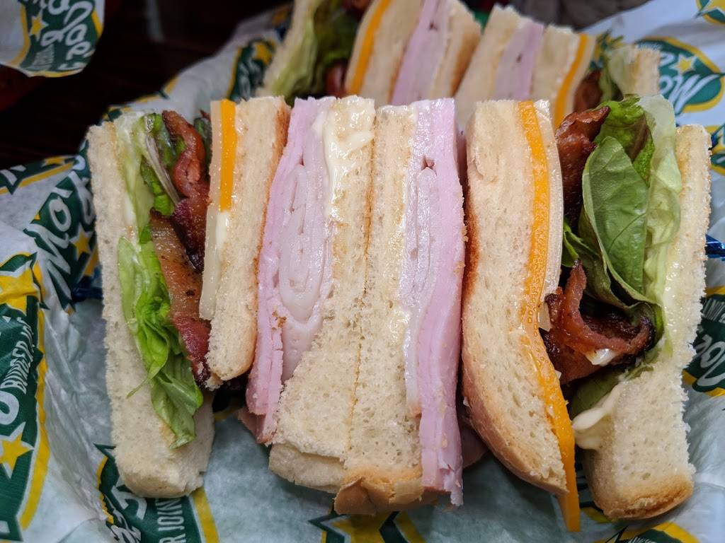 MoJoes Burger Joint | restaurant | 620 Glenwood Ave, Raleigh, NC 27603, USA | 9198326799 OR +1 919-832-6799