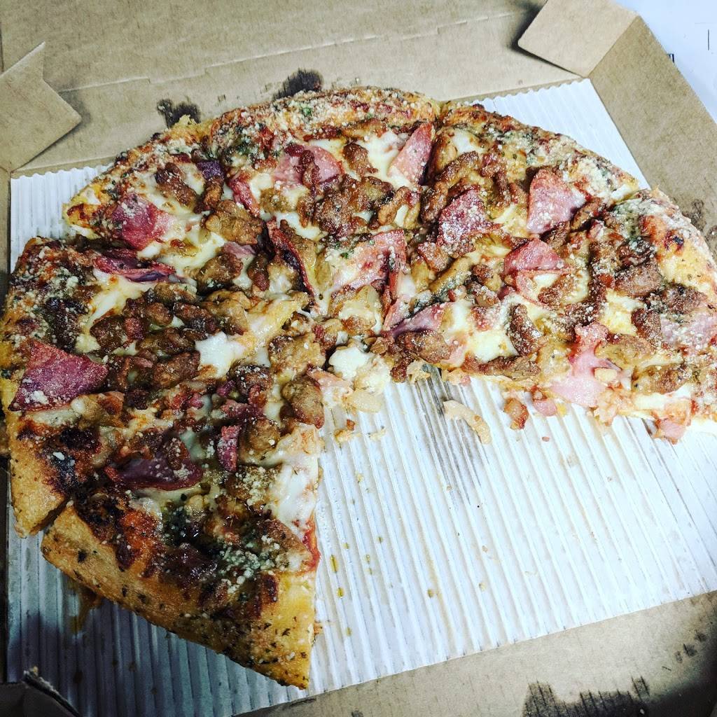 Pizza Hut | meal takeaway | 7720 Northwest Expy, Oklahoma City, OK 73132, USA | 4057222300 OR +1 405-722-2300