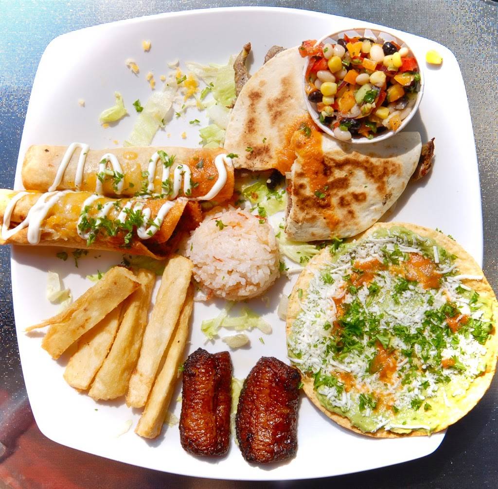 Resto Bar Lolita - Mexican Lebanese - Tacos Cocktails, Wine, Bee | restaurant | 804 Rue de Saint Jovite, Mont-Tremblant, QC J8E 3J8, Canada | 8194252555 OR +1 819-425-2555