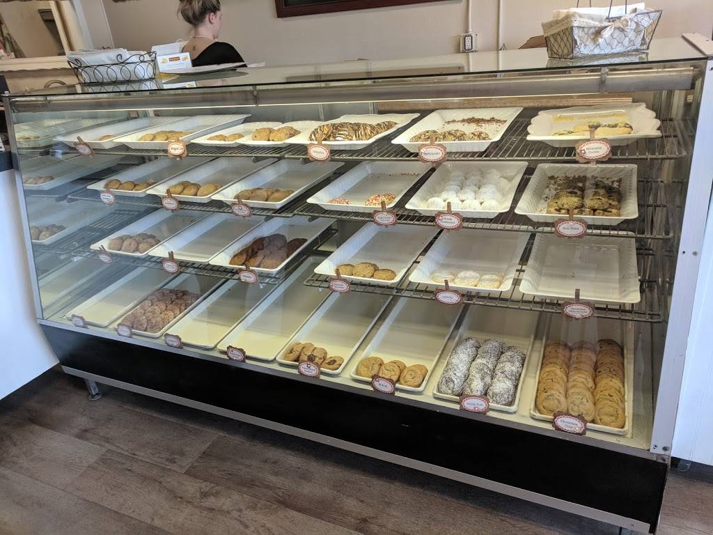 Riverside Cookie Shoppe | bakery | 6737 Brockton Ave, Riverside, CA 92506, USA | 9516866374 OR +1 951-686-6374
