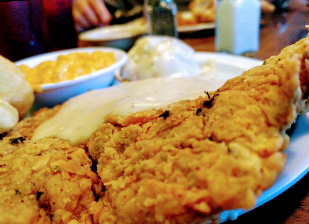 Dixie House Cafe | cafe | 5401 Blue Mound Rd, Fort Worth, TX 76106, USA | 8176254115 OR +1 817-625-4115