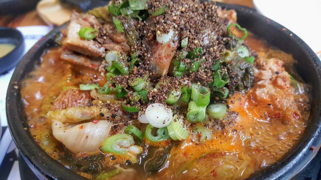 Byung Chun Soondae | restaurant | 15603 Northern Blvd, Flushing, NY 11354, USA | 7184601044 OR +1 718-460-1044