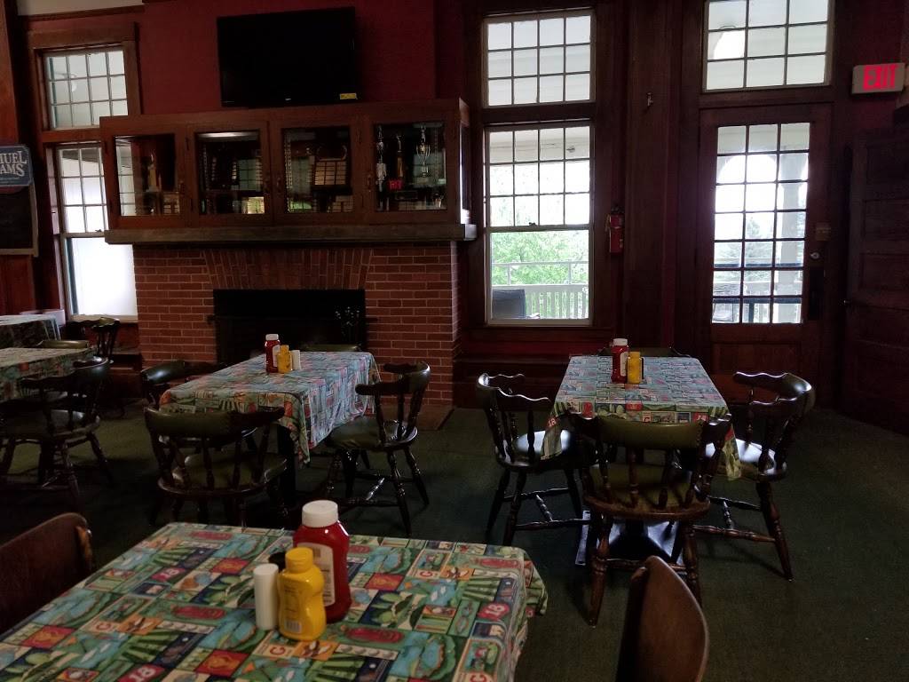 Top of the Hill Pub & Grill | restaurant | 1901 Main Street, Street Level, Bethlehem, NH 03574, USA | 6038695556 OR +1 603-869-5556