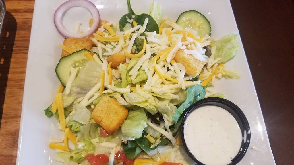 Chilis Grill & Bar | restaurant | 3451 Tower Rd, Aurora, CO 80011, USA | 3033751550 OR +1 303-375-1550