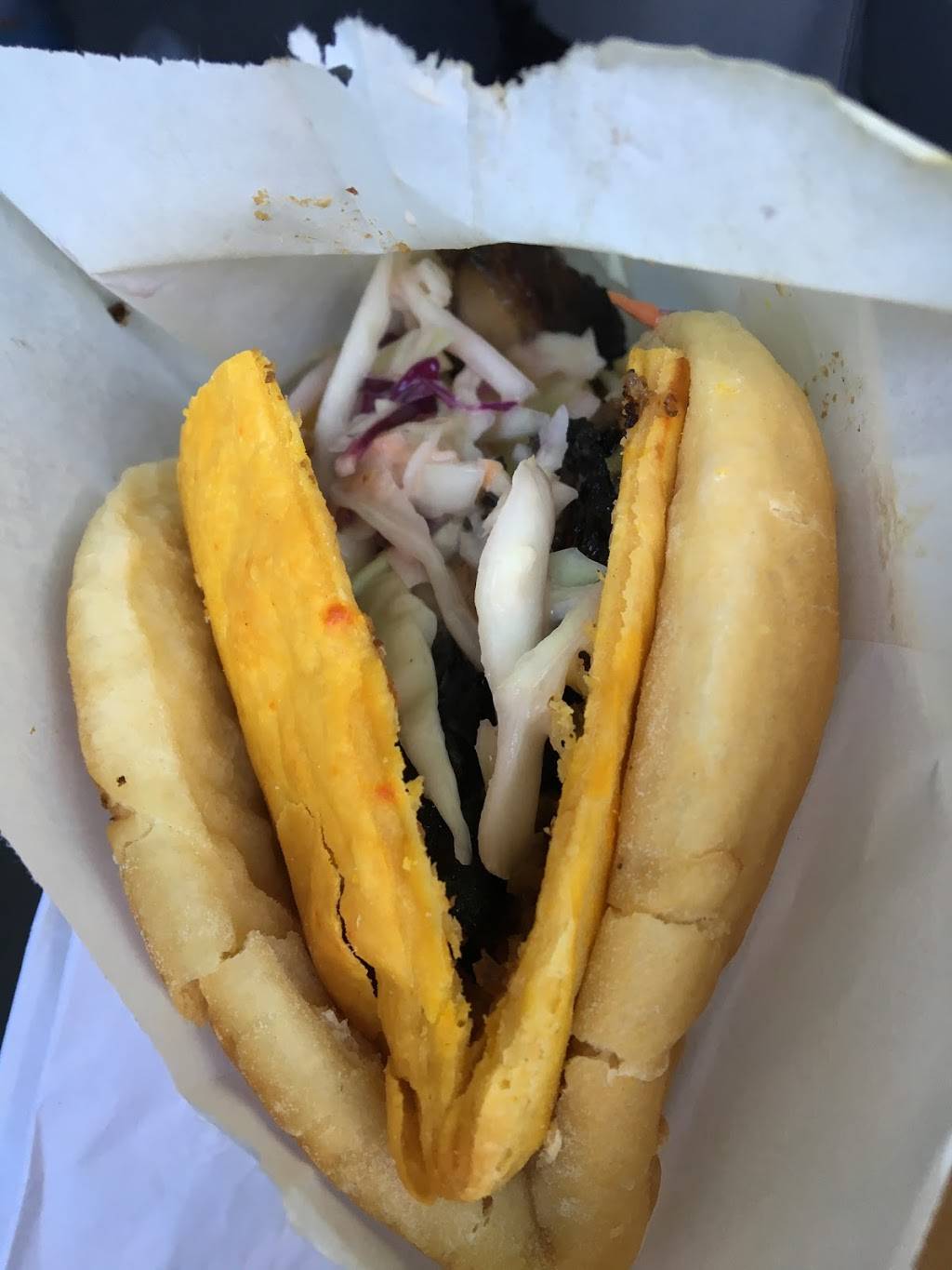 Allwyns Bakery | restaurant | 976 The Queensway, Etobicoke, ON M8Z 1P6, Canada | 6473510688 OR +1 647-351-0688