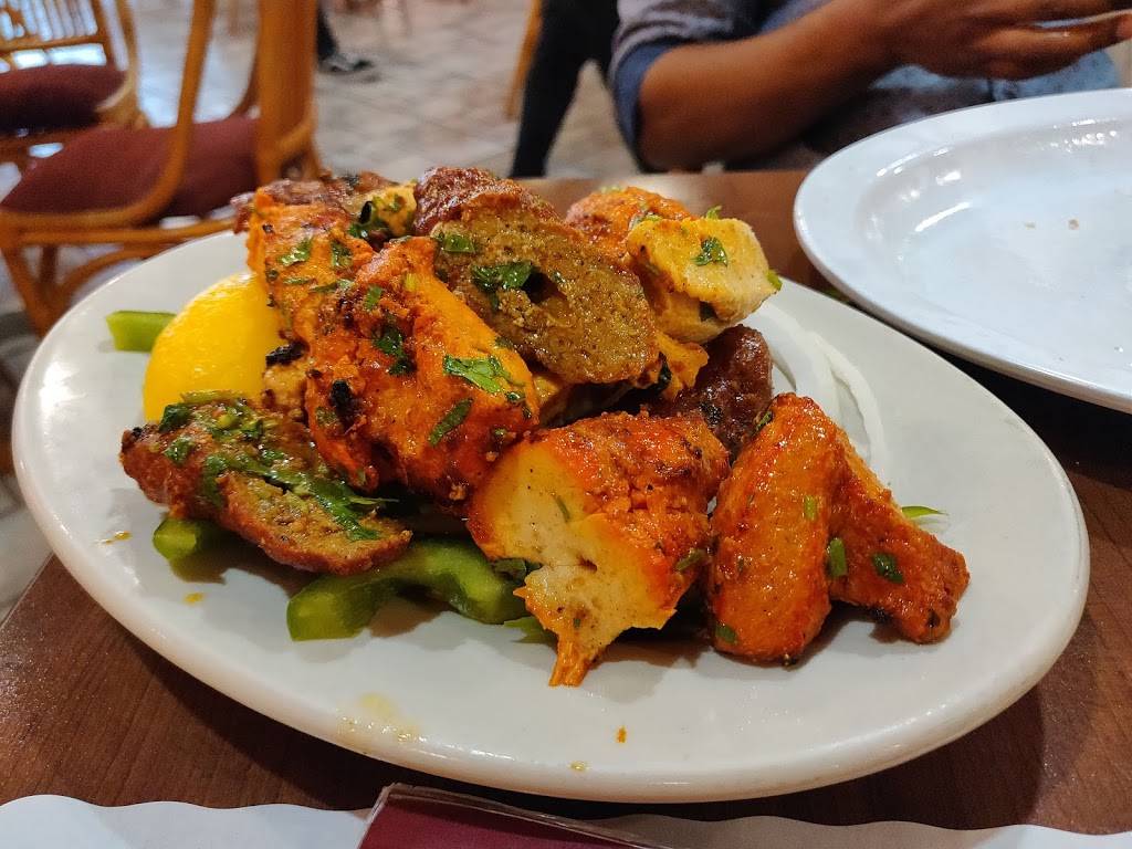 Red Chillies Indian Cuisine | restaurant | 1341 University Blvd E, Takoma Park, MD 20912, USA | 3014349200 OR +1 301-434-9200