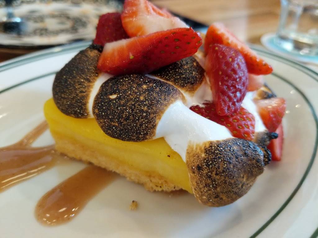 The Classic | restaurant | 5922 Washington Ave, Houston, TX 77007, USA | 7138681131 OR +1 713-868-1131