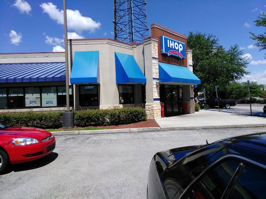 IHOP | restaurant | 408 E Bearss Ave, Tampa, FL 33613, USA | 8139602679 OR +1 813-960-2679