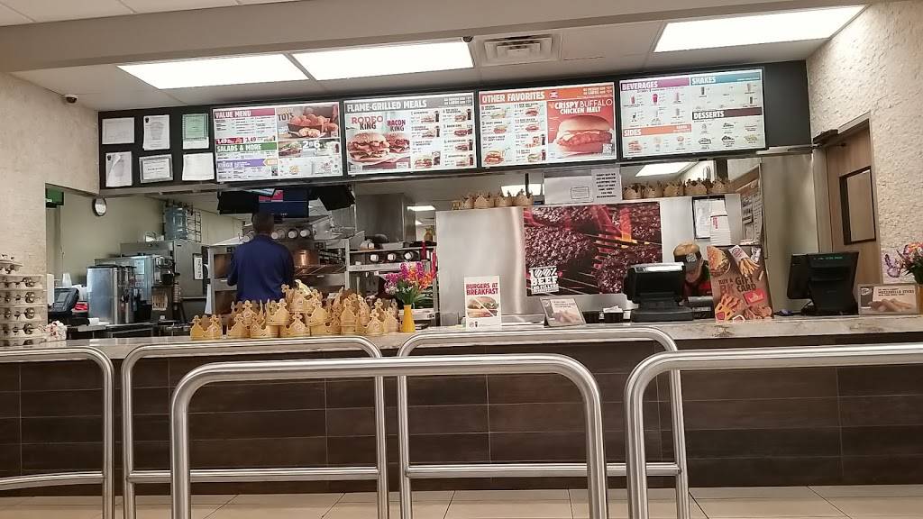 Burger King | restaurant | 3948 US-1 Apt 1, Monmouth Junction, NJ 08852, USA | 7322970793 OR +1 732-297-0793
