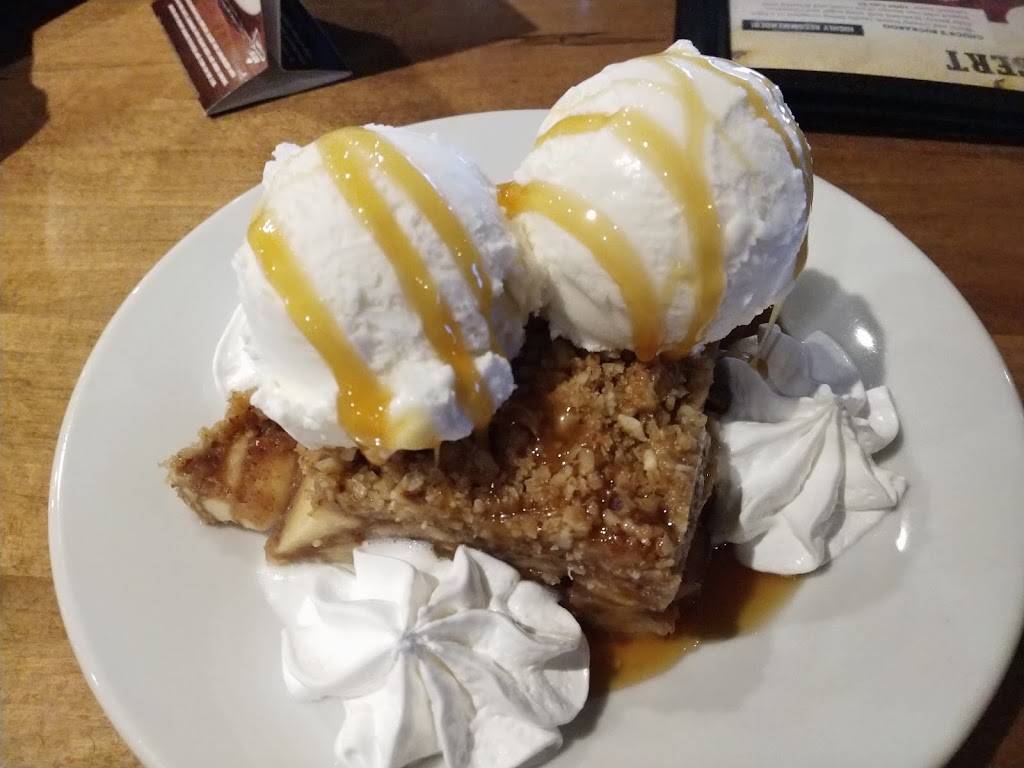 Chucks Roadhouse Bar & Grill | restaurant | 6465 Millcreek Dr, Mississauga, ON L5N 2V6, Canada | 9058160371 OR +1 905-816-0371