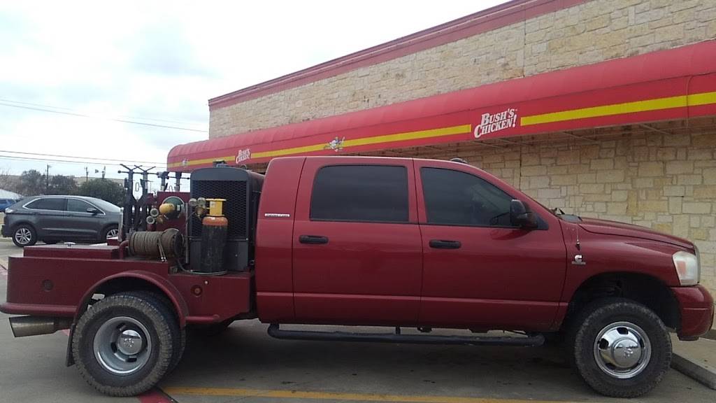 Bushs Chicken | restaurant | 111 Lake Rd, Belton, TX 76513, USA | 2549397945 OR +1 254-939-7945