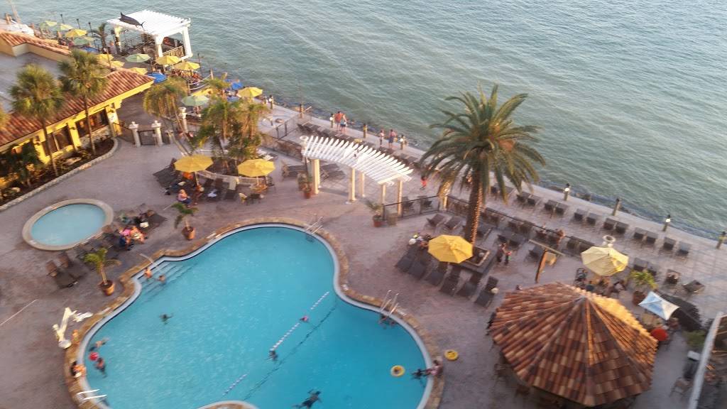 Jimmys Fish House & Iguana Bar | restaurant | 521 S Gulfview Blvd, Clearwater Beach, FL 33767, USA | 7274469720 OR +1 727-446-9720