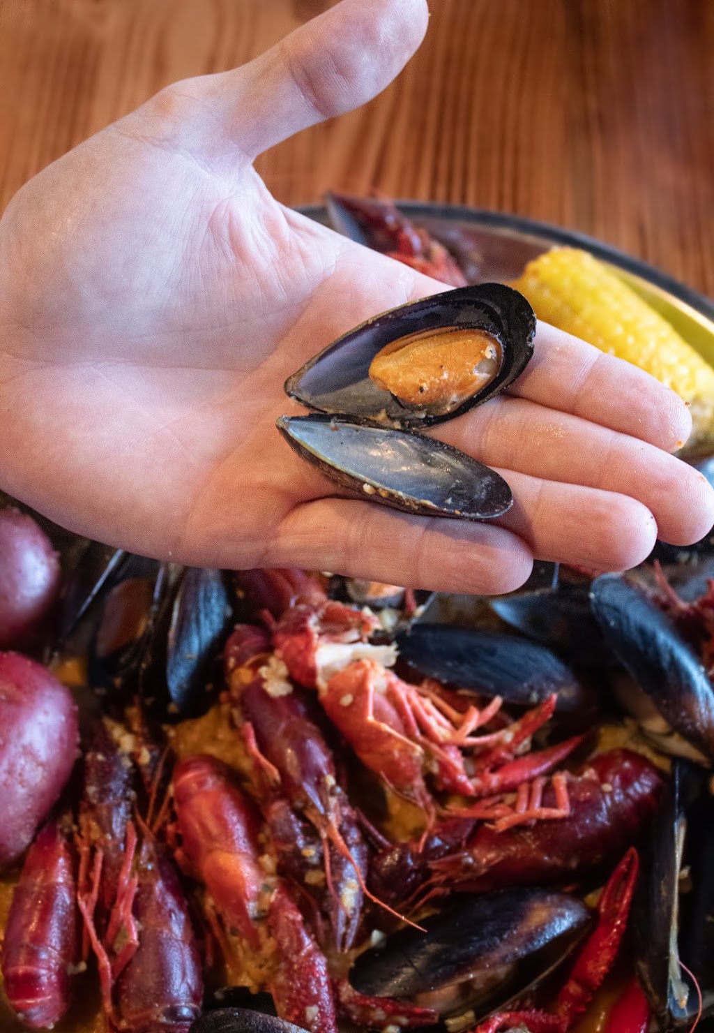 Crab Du Jour Cajun Seafood Boil | restaurant | 925 Hunts Point Ave, Bronx, NY 10459, USA | 7188609000 OR +1 718-860-9000