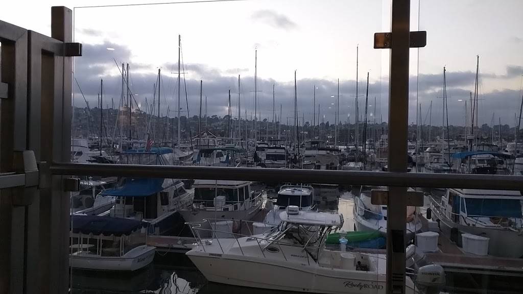 The Quarterdeck | night club | The Bay Club Hotel and Marina, 2131 Shelter Island Dr, San Diego, CA 92106, USA | 6192248888 OR +1 619-224-8888