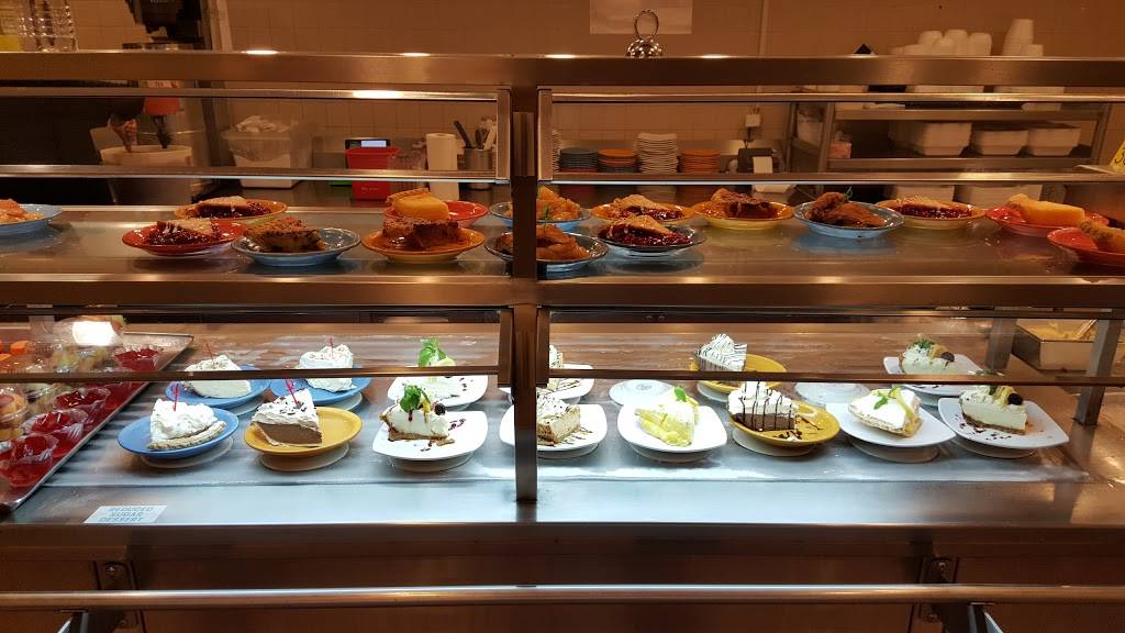 Lubys | restaurant | 803 Castroville Rd, San Antonio, TX 78237, USA | 2104351608 OR +1 210-435-1608