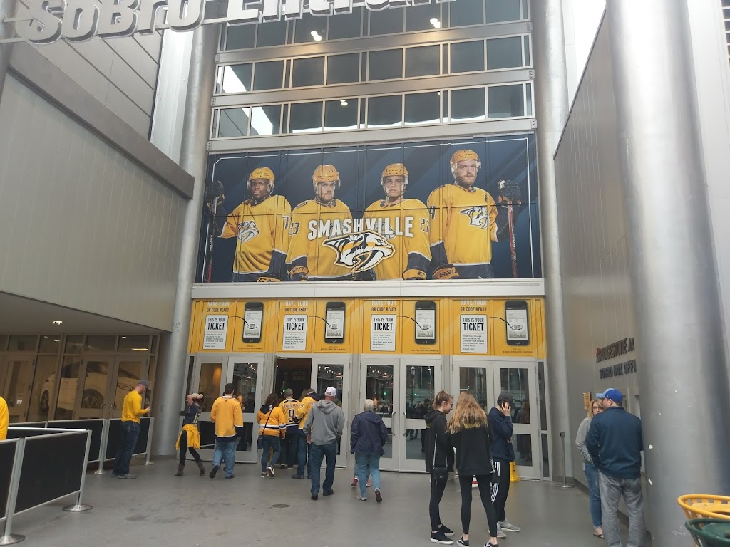 Pete & Terrys Tavern | restaurant | 501 Broadway, Nashville, TN 37203, USA | 6157707834 OR +1 615-770-7834