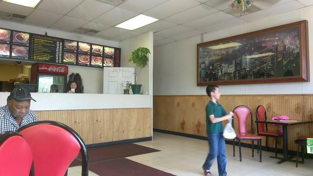 Wok N Roll | restaurant | 2828 E Magnolia Ave, Knoxville, TN 37914, USA | 8655232128 OR +1 865-523-2128