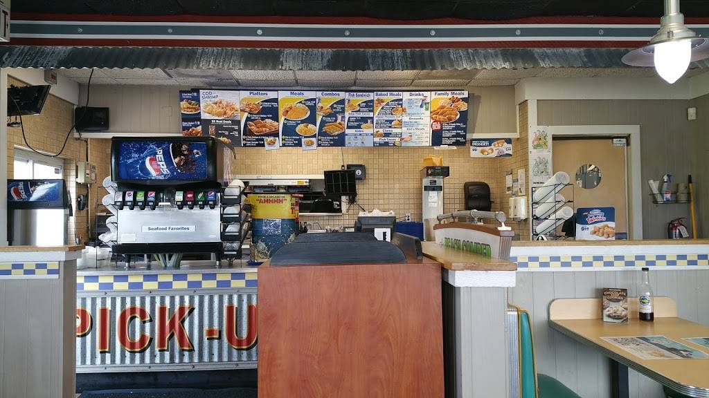 Long John Silvers | restaurant | 1000 Green Blvd, Aurora, IN 47001, USA | 8129263444 OR +1 812-926-3444