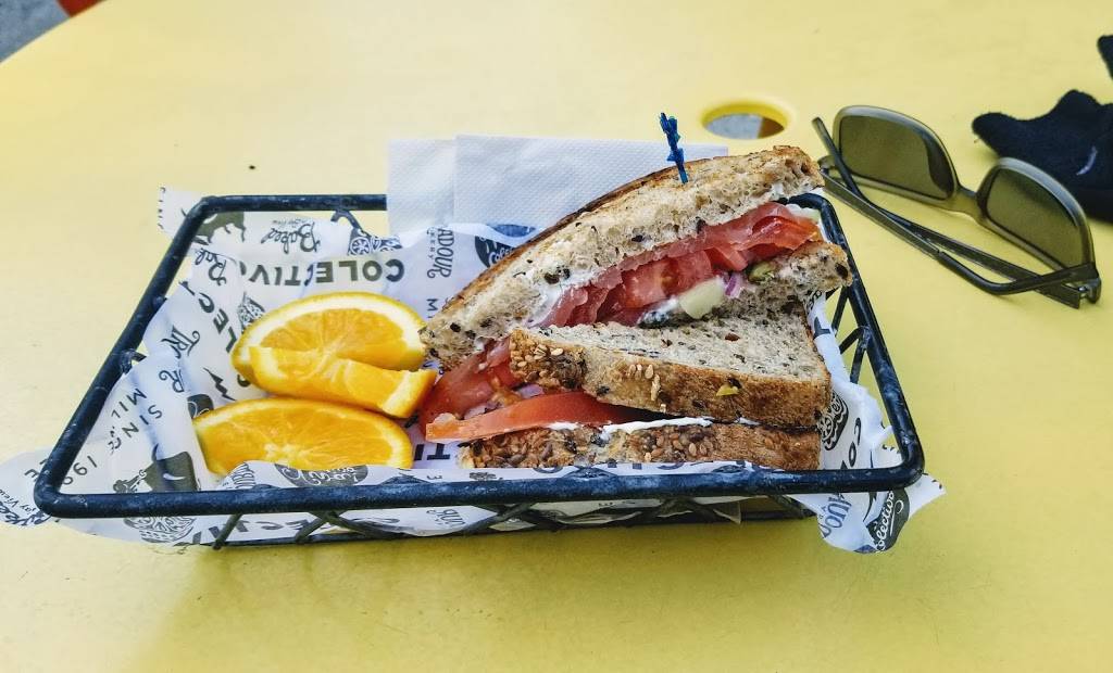 Colectivo Coffee Lakefront | cafe | 1701 N Lincoln Memorial Dr, Milwaukee, WI 53202, USA | 4142234551 OR +1 414-223-4551