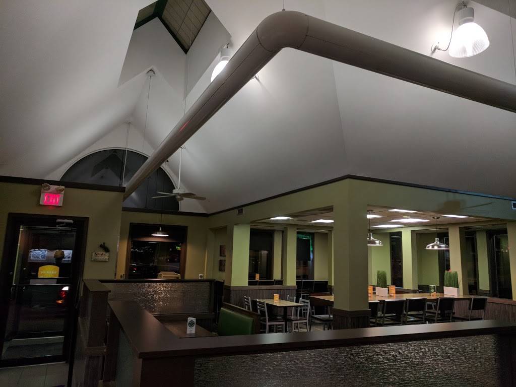 Runza Restaurant | restaurant | 7001 Van Dorn St, Lincoln, NE 68506, USA | 4024888043 OR +1 402-488-8043