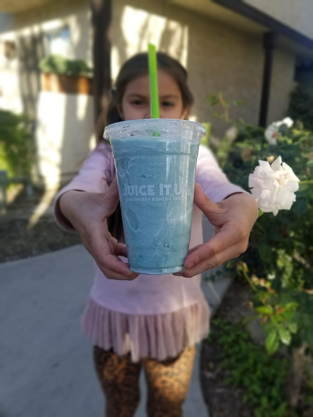 Juice It Up! | restaurant | 1040 S Mt Vernon Ave Suite A-1, Colton, CA 92324, USA | 9095723001 OR +1 909-572-3001