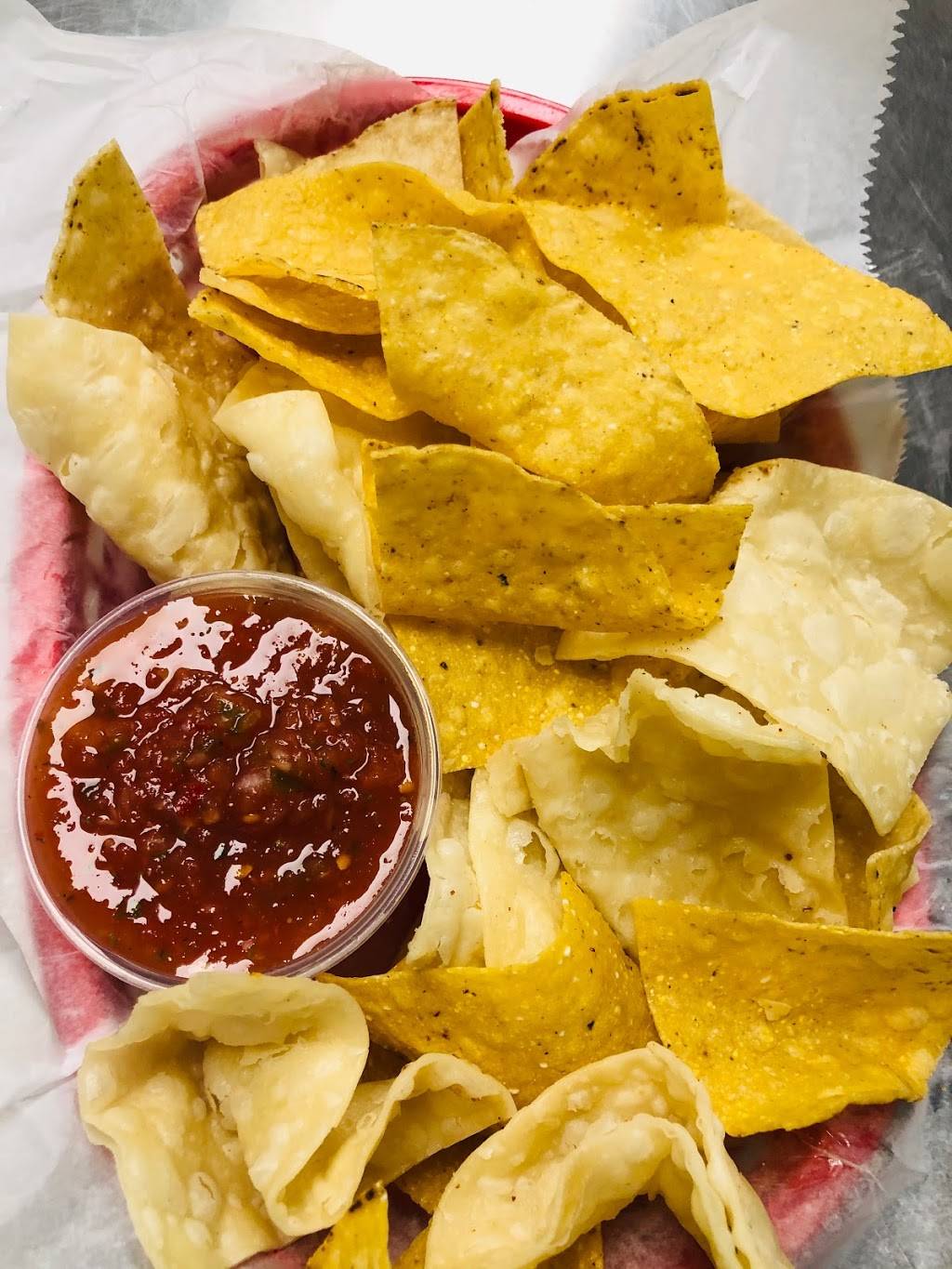 CK Grill and Bar | restaurant | 655 S 33rd Ave, Columbus, NE 68601, USA | 4025634030 OR +1 402-563-4030