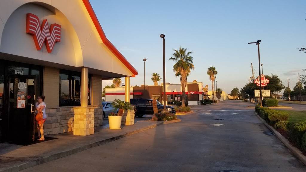 Whataburger | restaurant | 1225 Fry Rd, Katy, TX 77449, USA | 2814920691 OR +1 281-492-0691