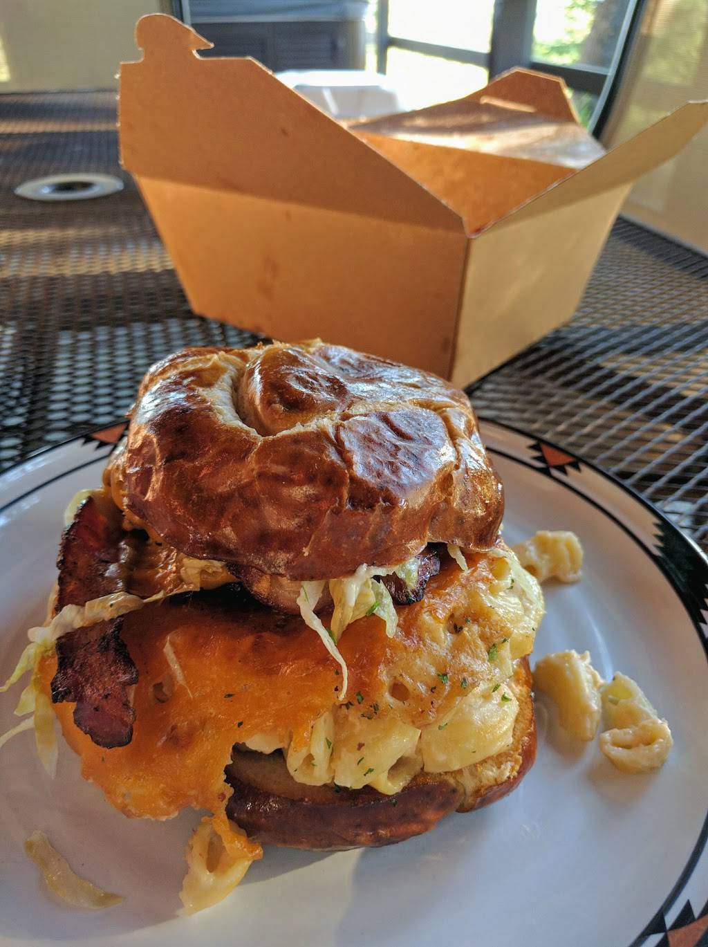 The Divide Restaurant | restaurant | 6037 Front St, Georgetown, CA 95634, USA | 5303334840 OR +1 530-333-4840