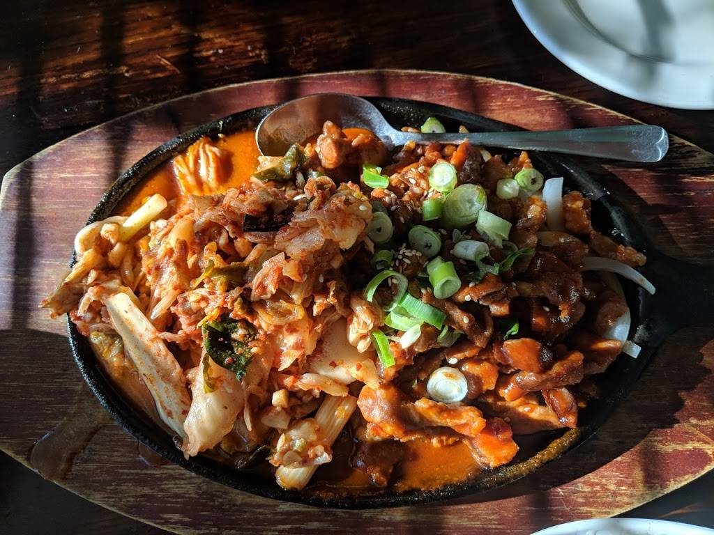 Tree Country Bistro | restaurant | 1803 Coventry Rd, Cleveland Heights, OH 44118, USA | 2163210644 OR +1 216-321-0644